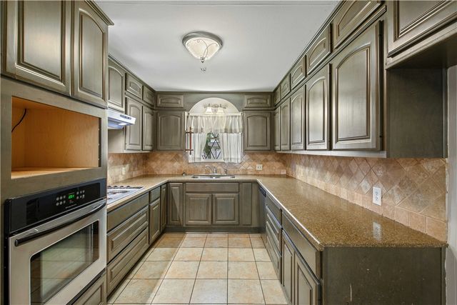 505 Olive Street, Bryan, TX 77801