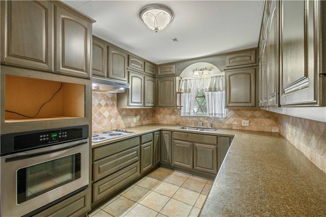 505 Olive Street, Bryan, TX 77801