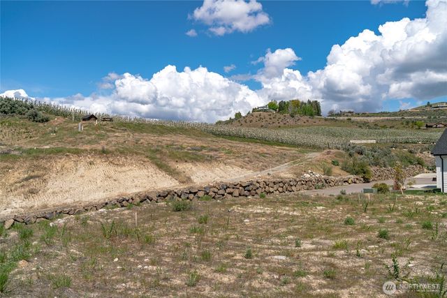 104 Lake Ridge Drive, Chelan, WA 98816