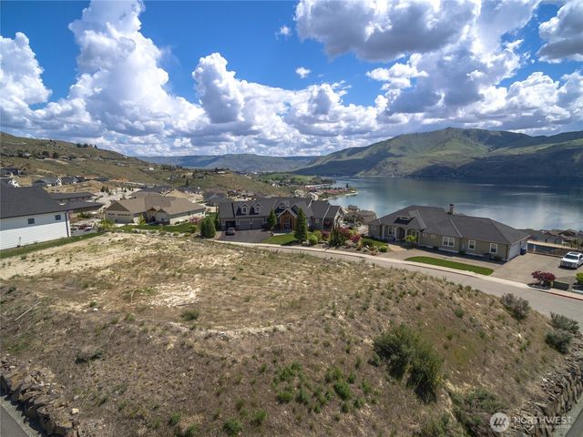 104 Lake Ridge Drive, Chelan, WA 98816