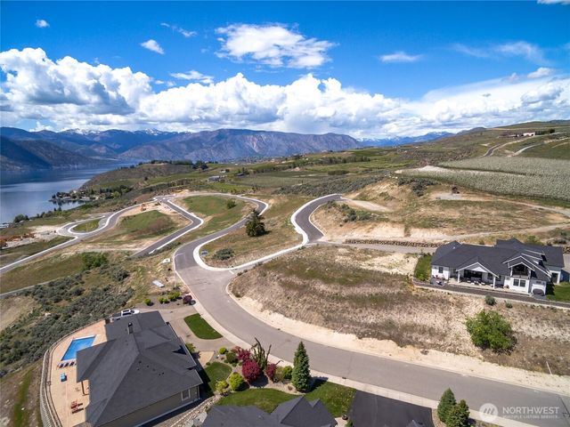 104 Lake Ridge Drive, Chelan, WA 98816