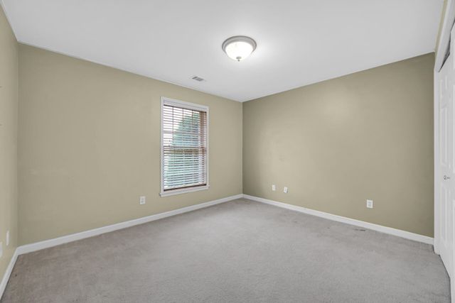 2649 Georgetowne B2, Highland, IN 46322