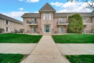 2649 Georgetowne B2, Highland, IN 46322
