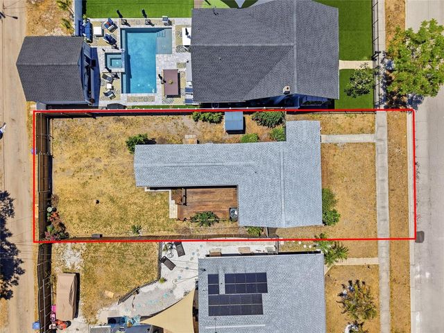 1220 35TH AVENUE N, St Petersburg, FL 33704