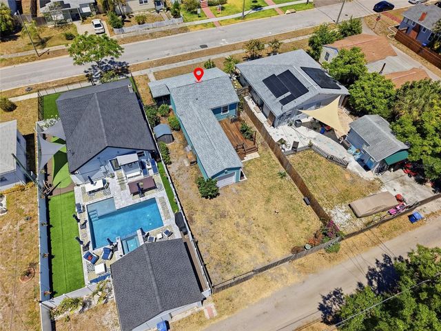 1220 35TH AVENUE N, St Petersburg, FL 33704