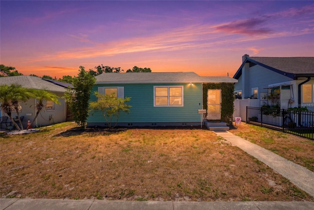 1220 35TH AVENUE N, St Petersburg, FL 33704