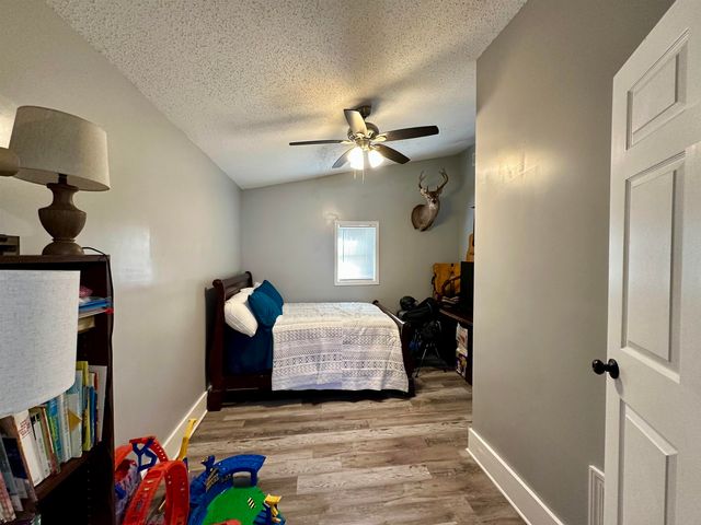 20 LAGRANGE ST, Moscow, TN 38057