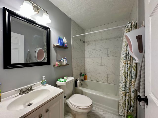 20 LAGRANGE ST, Moscow, TN 38057
