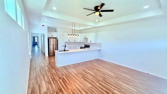 7014 5914 02, Cleveland, TX 77327
