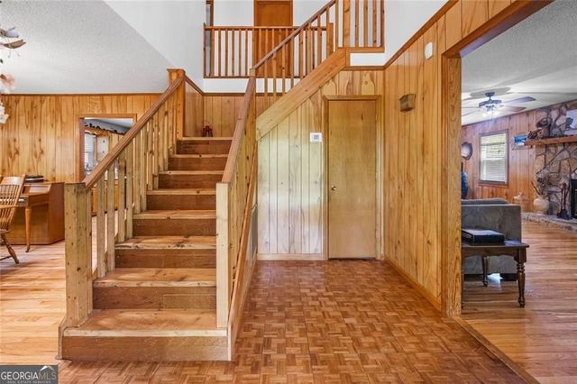 62 Peach Lane, Ellijay, GA 30536