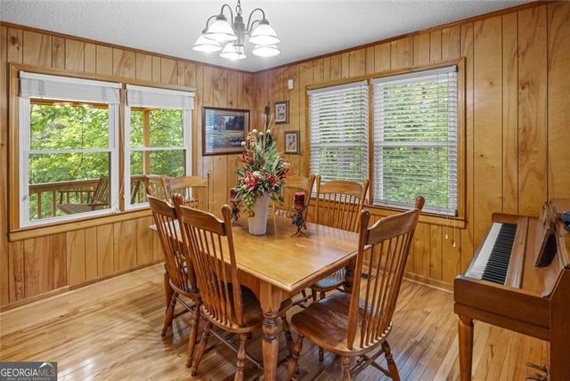 62 Peach Lane, Ellijay, GA 30536