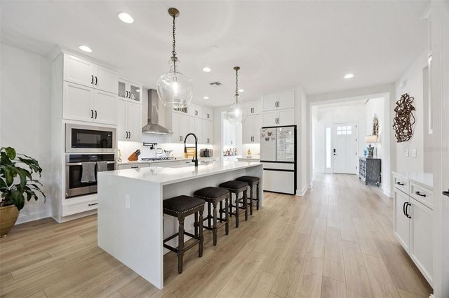 1304 FOLTZ LOOP, Oakland, FL 34787