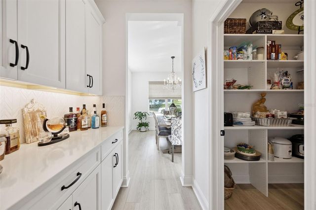 1304 FOLTZ LOOP, Oakland, FL 34787