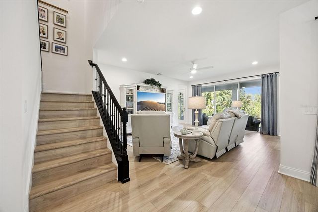 1304 FOLTZ LOOP, Oakland, FL 34787