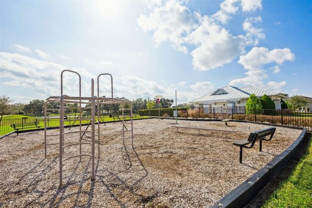 1304 FOLTZ LOOP, Oakland, FL 34787