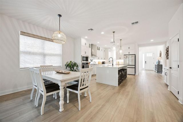 1304 FOLTZ LOOP, Oakland, FL 34787