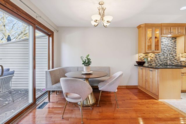 4680 Ridge Cliff Drive, Eagan, MN 55122