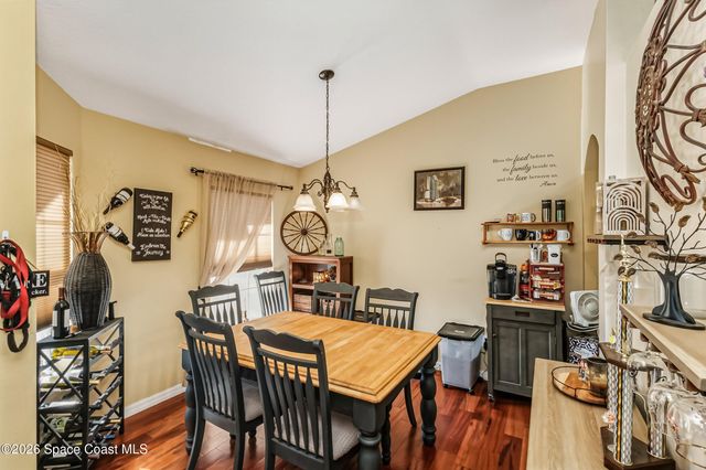 559 Mimosa Street SW, Palm Bay, FL 32907