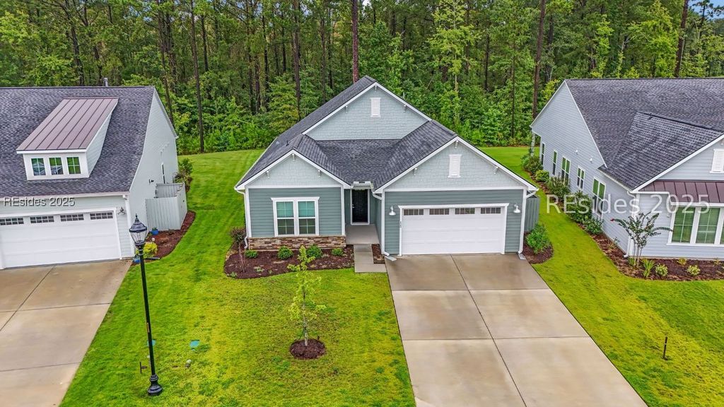 120 Foxbriar Ct, Hardeeville, SC 29927