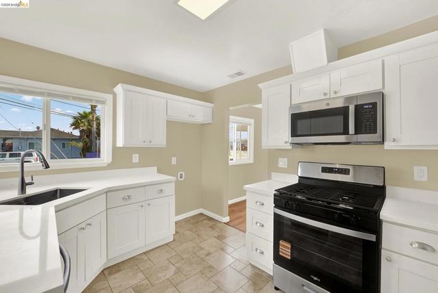2208 Potrero Ave, Richmond, CA 94804