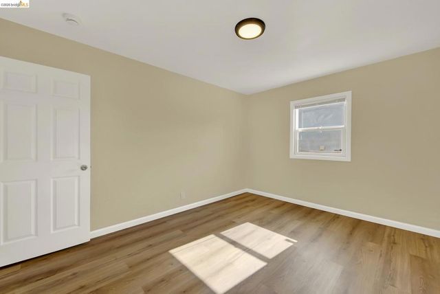 2208 Potrero Ave, Richmond, CA 94804
