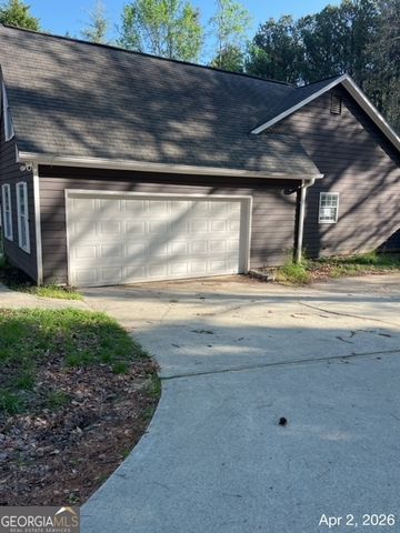 5051 CLIFF TOP Drive, Loganville, GA 30052