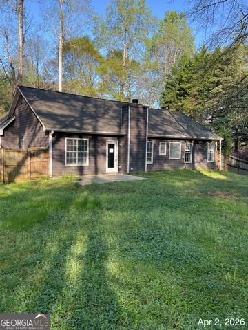 5051 CLIFF TOP Drive, Loganville, GA 30052