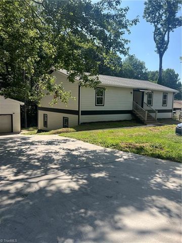 624 Wildwood Drive, North Wilkesboro, NC 28659