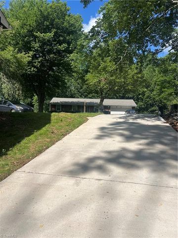 624 Wildwood Drive, North Wilkesboro, NC 28659
