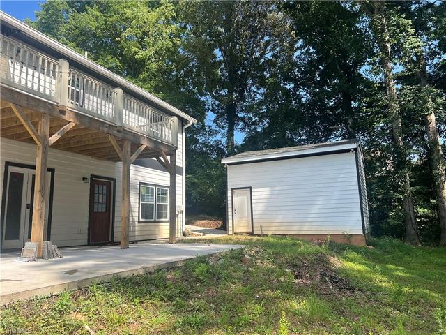 624 Wildwood Drive, North Wilkesboro, NC 28659