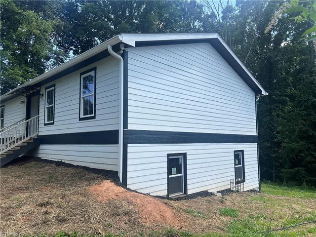 624 Wildwood Drive, North Wilkesboro, NC 28659