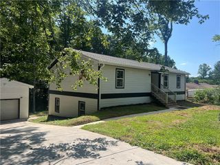 624 Wildwood Drive, North Wilkesboro, NC 28659