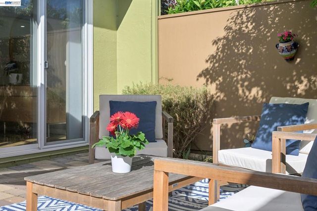 3027 Linda Vis, Alameda, CA 94502