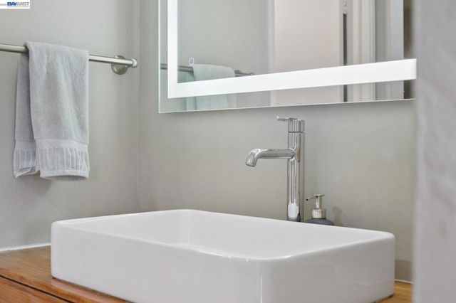 3027 Linda Vis, Alameda, CA 94502
