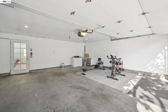 3027 Linda Vis, Alameda, CA 94502