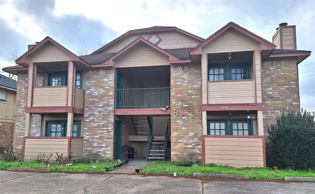 1327 Brenda Lane A, Humble, TX 77338