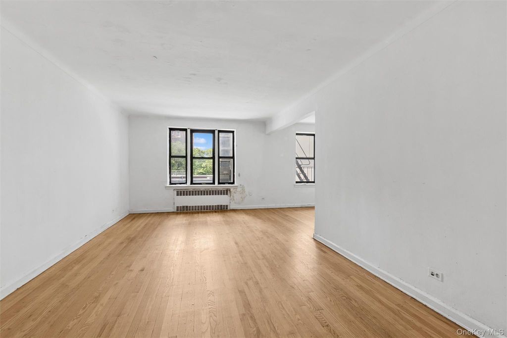 123-35 82nd Road 3N, Kew Gardens, NY 11415 — photo 3