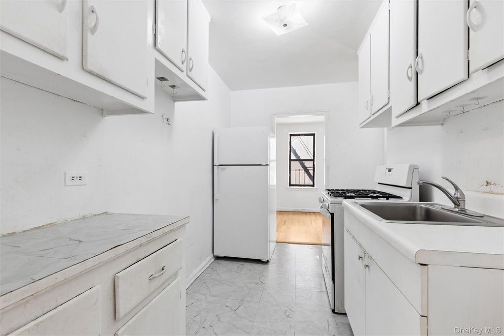 123-35 82nd Road 3N, Kew Gardens, NY 11415 — photo 5