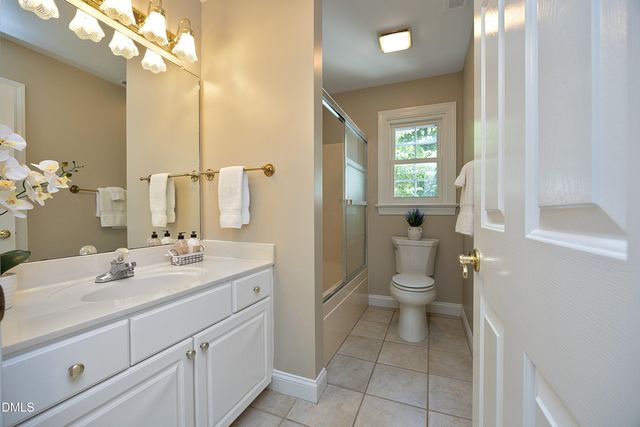1121 Braswell Creek Point, Holly Springs, NC 27540