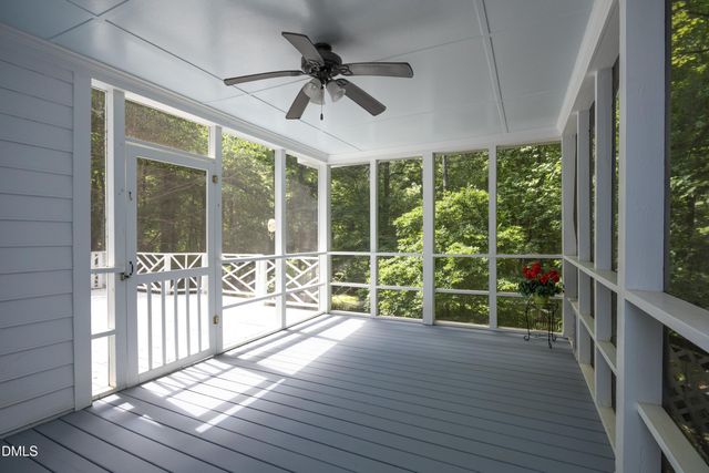 1121 Braswell Creek Point, Holly Springs, NC 27540