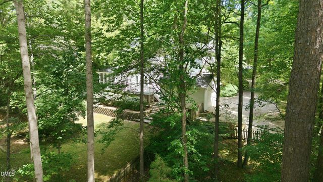 1121 Braswell Creek Point, Holly Springs, NC 27540