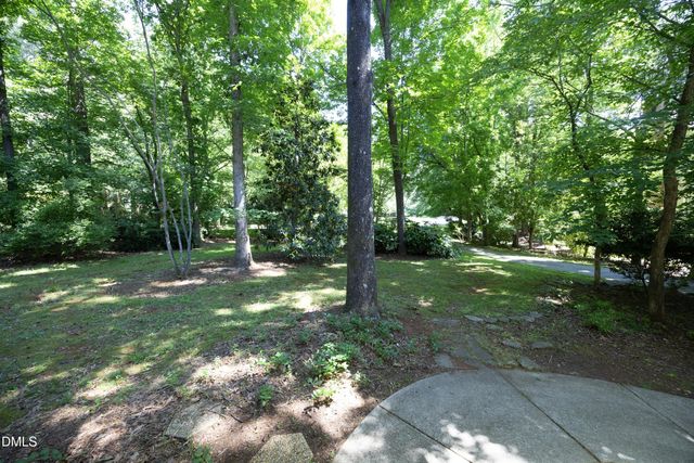 1121 Braswell Creek Point, Holly Springs, NC 27540