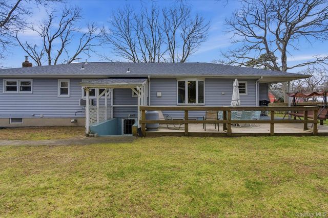 51 Gravel Hill Road, Hampton Bays, NY 11946