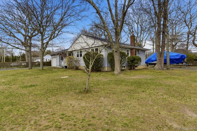 51 Gravel Hill Road, Hampton Bays, NY 11946