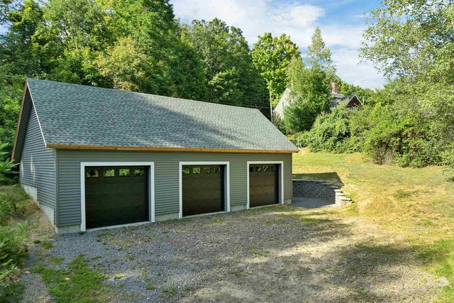 107 Town House Road, New Hampton, NH 03256