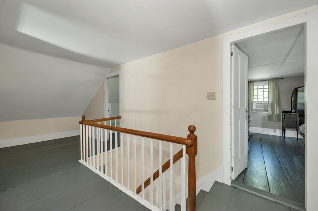 107 Town House Road, New Hampton, NH 03256