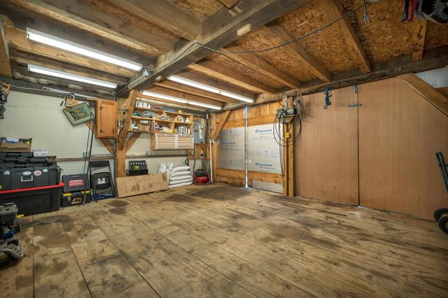 107 Town House Road, New Hampton, NH 03256