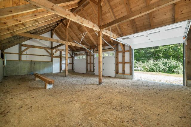 107 Town House Road, New Hampton, NH 03256