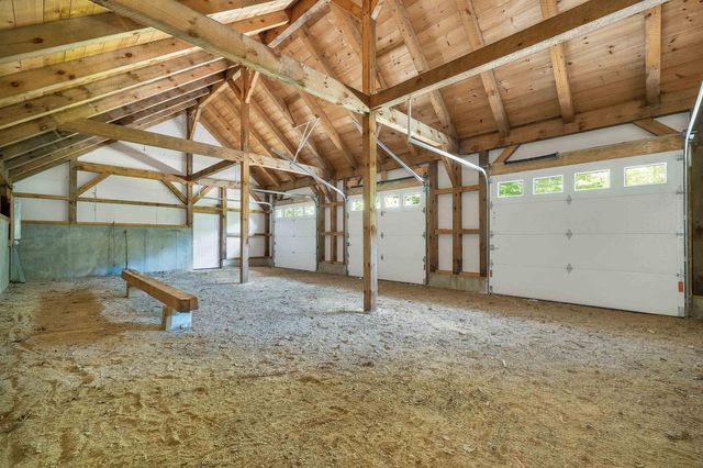 107 Town House Road, New Hampton, NH 03256
