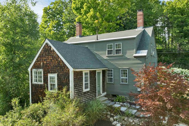 107 Town House Road, New Hampton, NH 03256